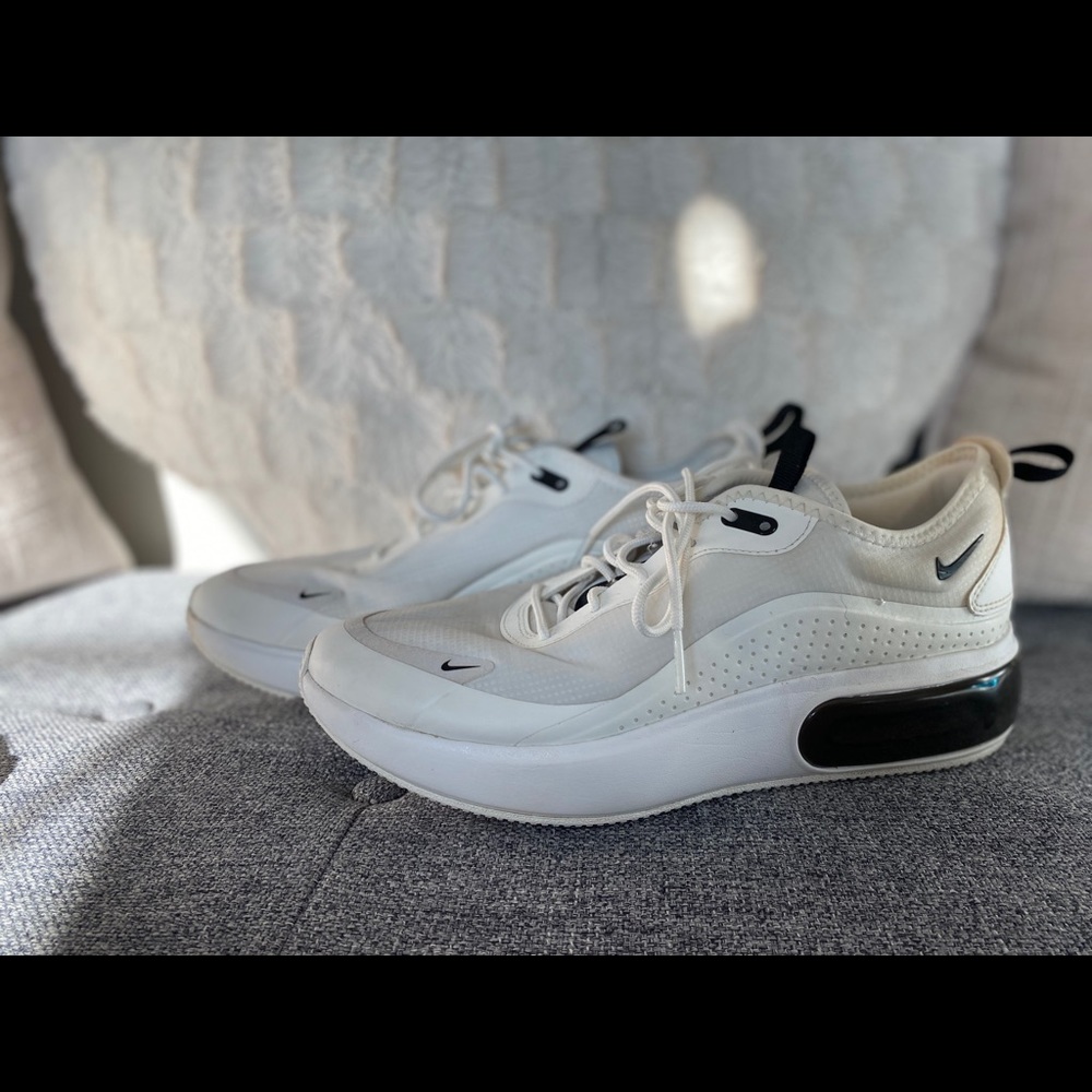 Nike dia